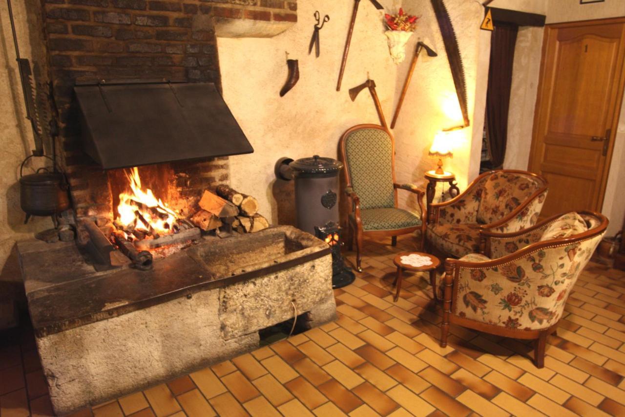 La Marechalerie Bed & Breakfast Monthodon Bagian luar foto