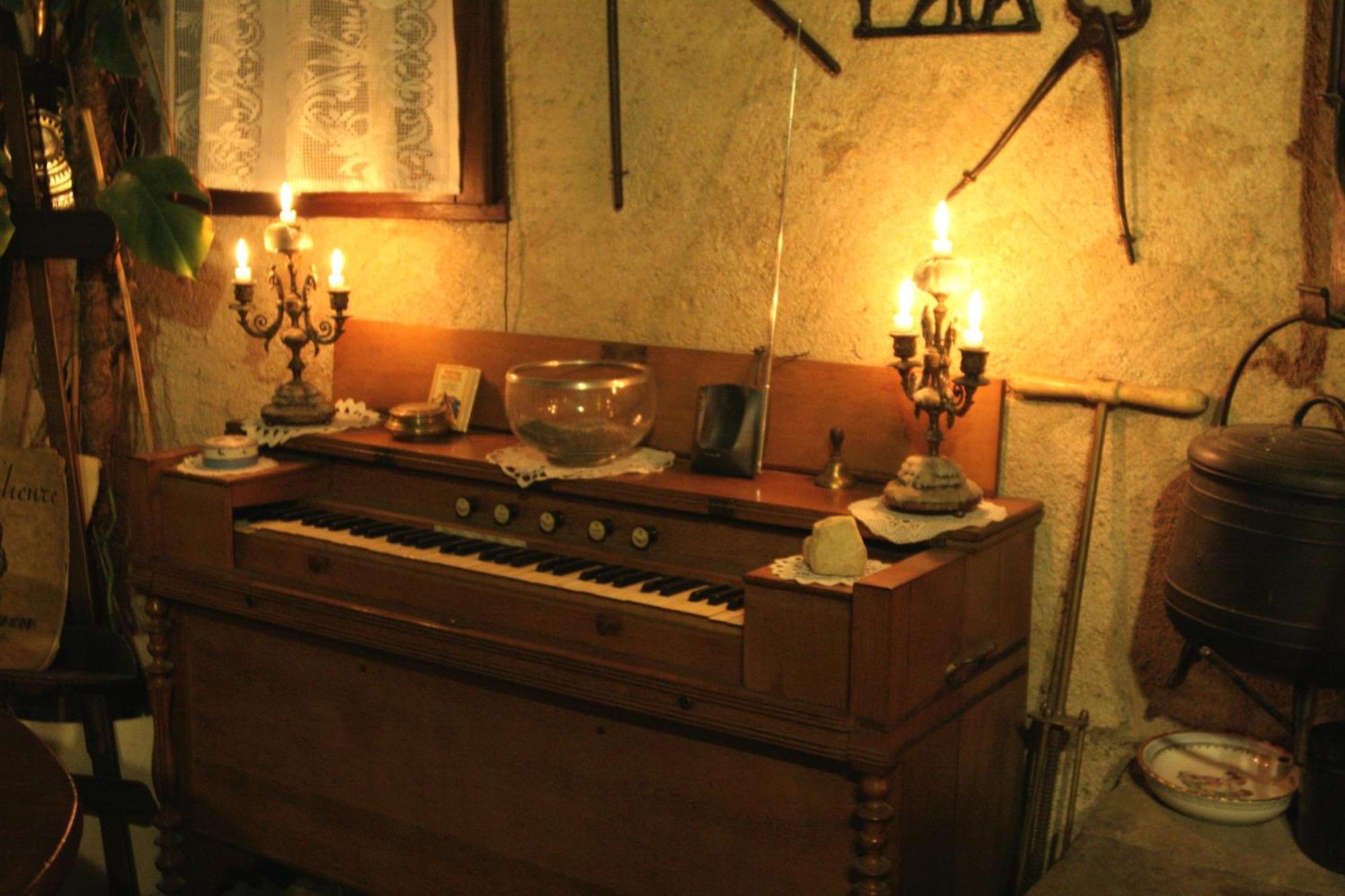 La Marechalerie Bed & Breakfast Monthodon Bagian luar foto