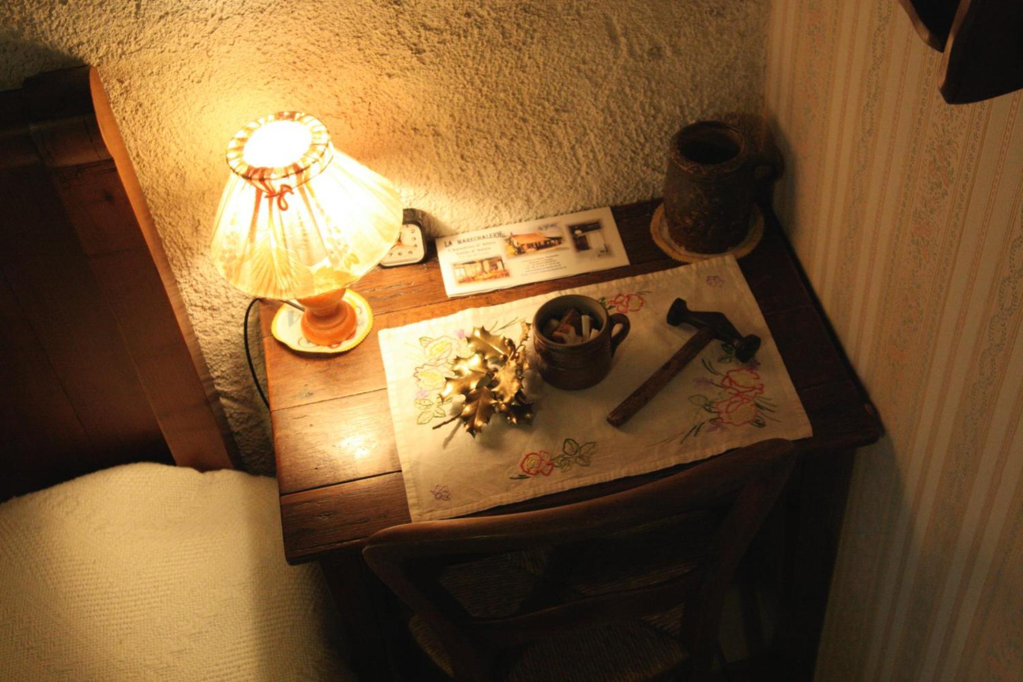La Marechalerie Bed & Breakfast Monthodon Bagian luar foto